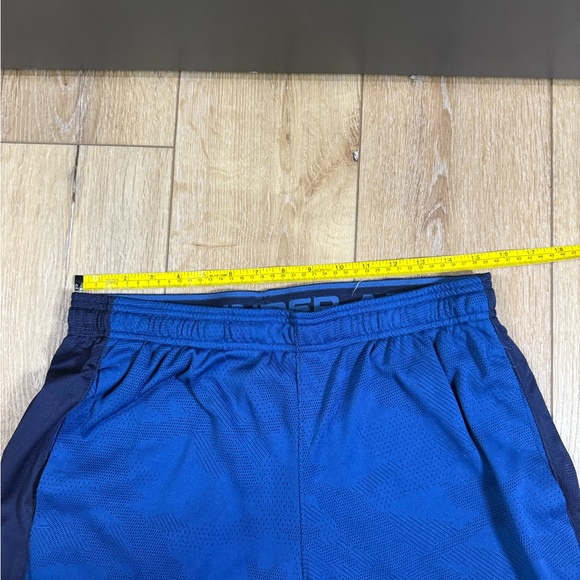 Under Armour Men's Blue Athletic Shorts Size Large - Picture 7 of 13